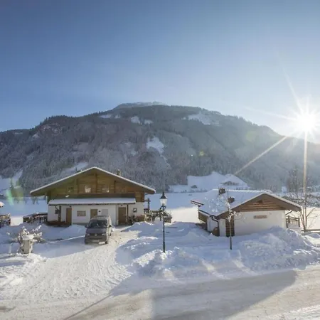 Schoneben Bauernhaus Ost Holiday home