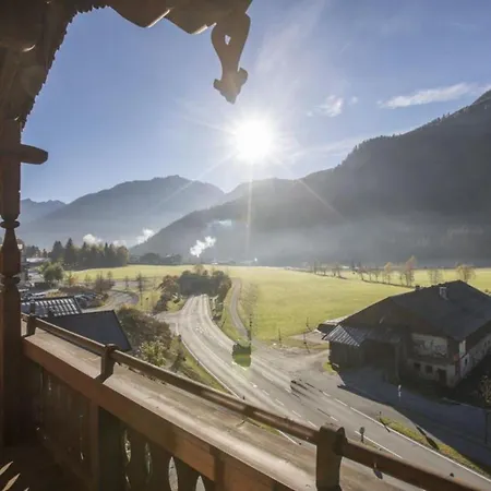 Schoneben Bauernhaus Ost * Wald im Pinzgau